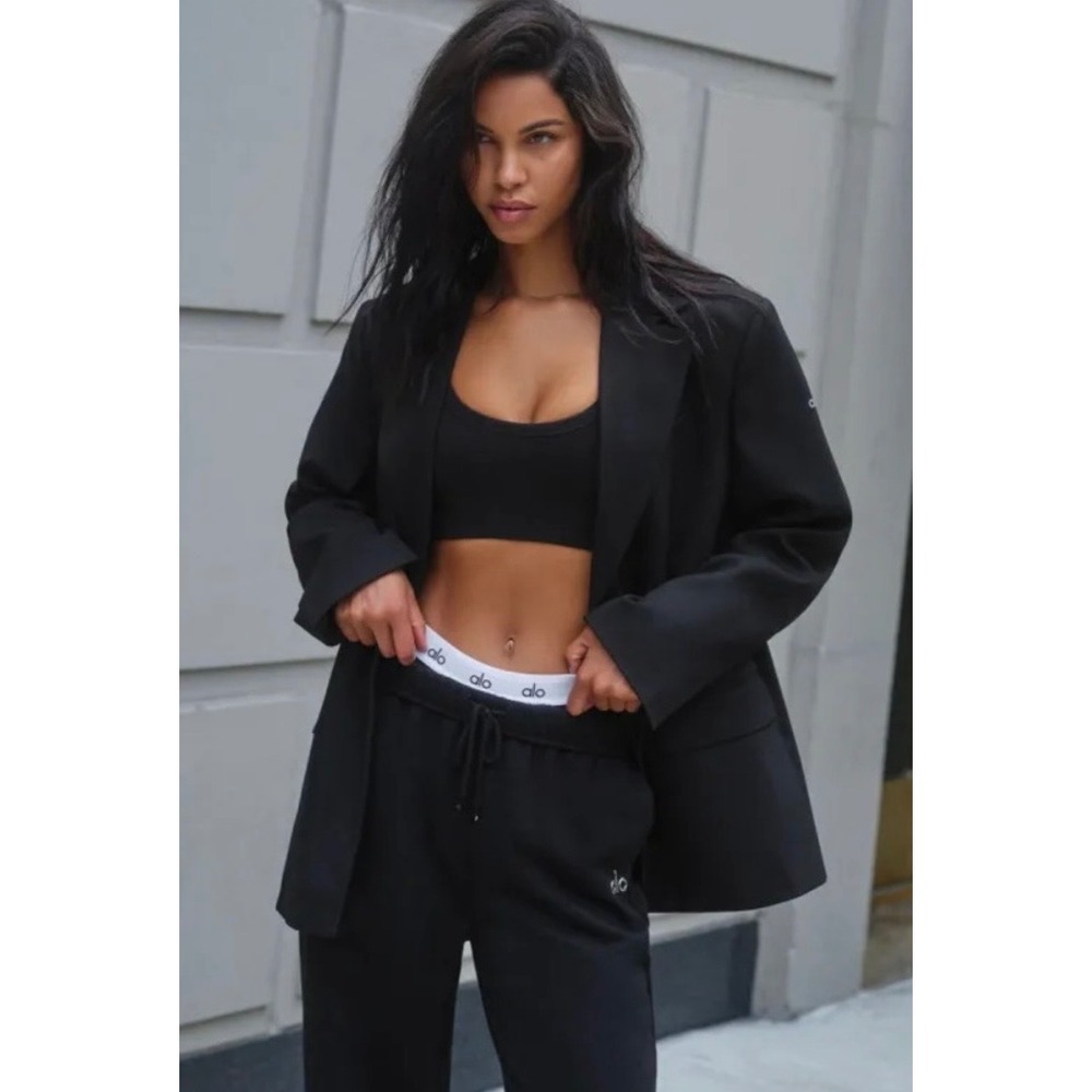 NWOT Alo Yoga First Class Blazer Women M Black Oversized Oversized Streetwear